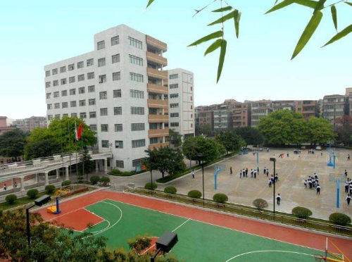 贵州贵阳中山科技学校