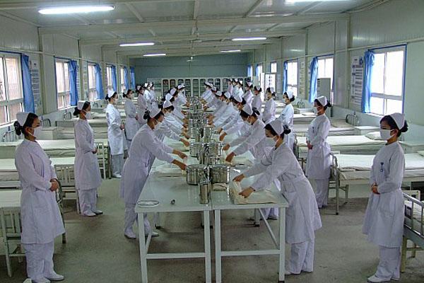 石家庄柯棣华医学中等专业学校