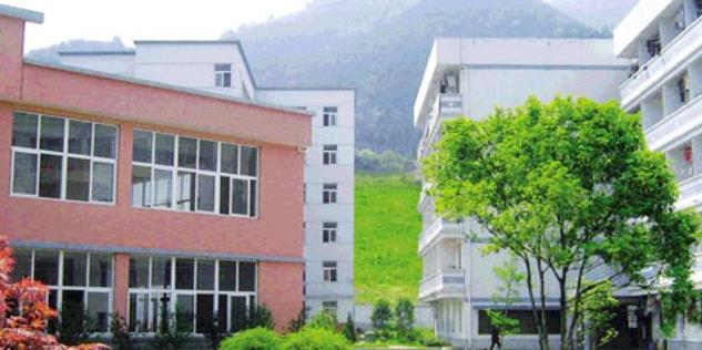 建德先锋职业学校