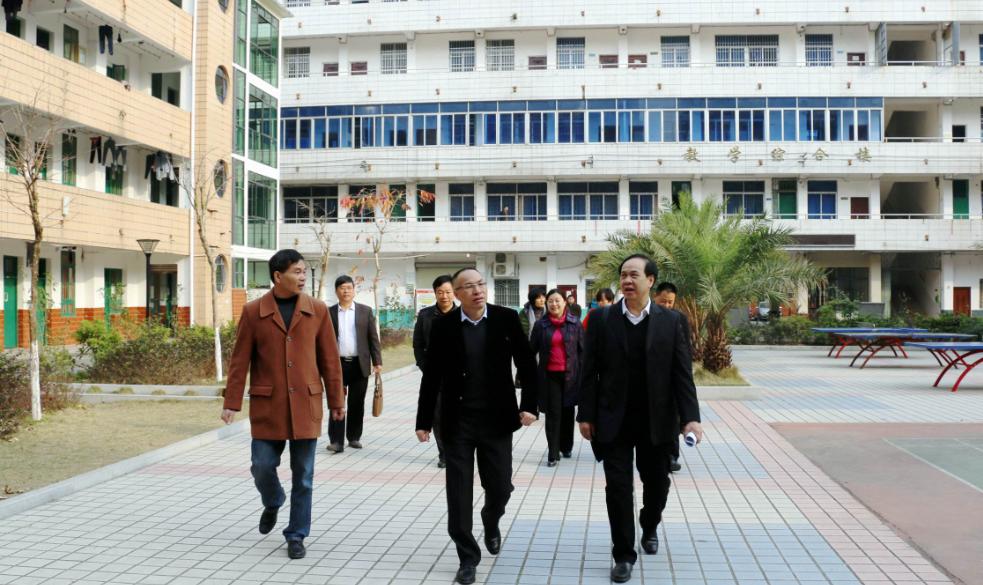 巴中柳江职业技术学校