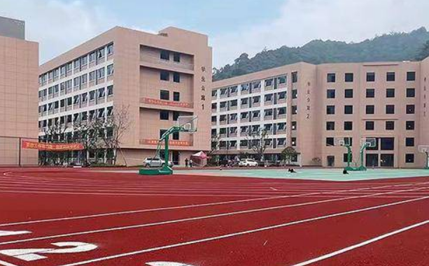 富阳技工学校2023年录取分数线