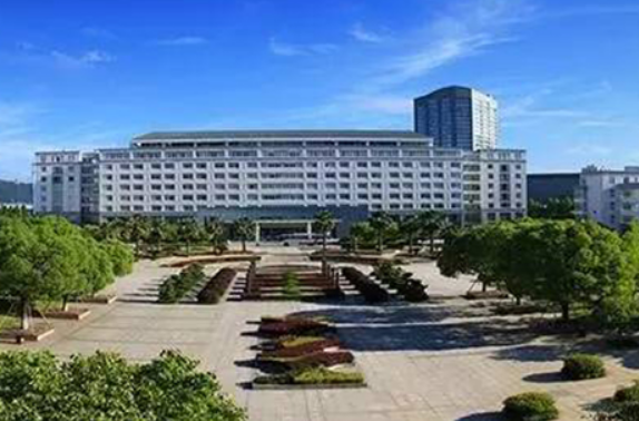 杭州医药技工学校2023年录取分数线