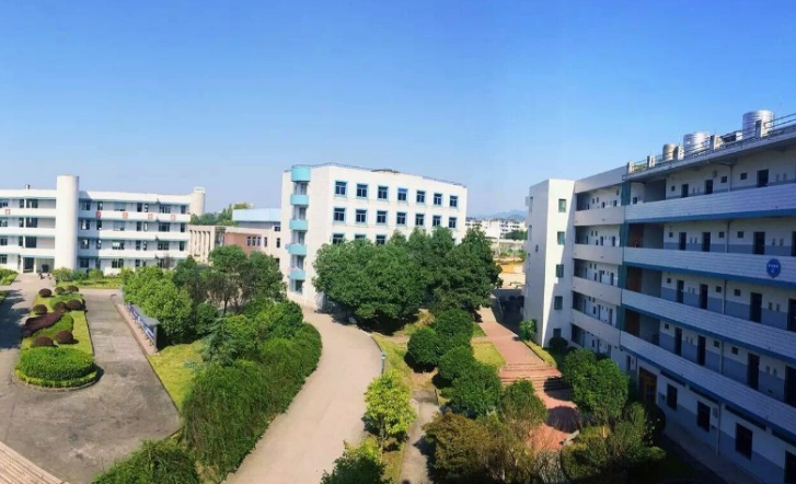 建德市工业技术学校2023年报名条件