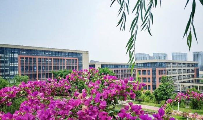 绍兴财经旅游学校2023年报名条件