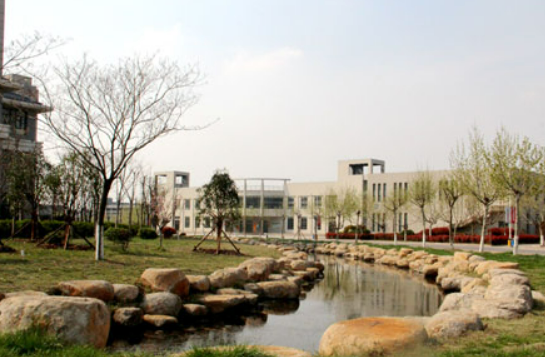 连云港工贸学校怎么样