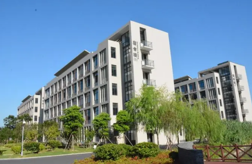 嘉善信息技术工程学校有那些专业