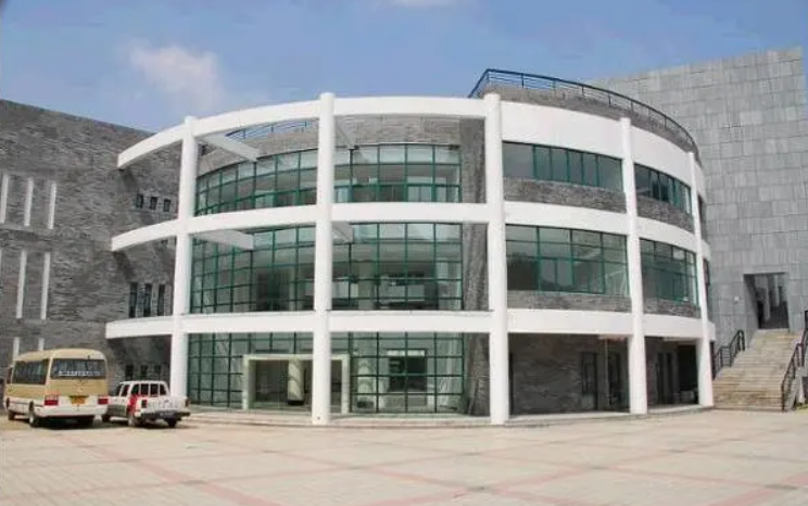 杭州第一技师学院宿舍条件