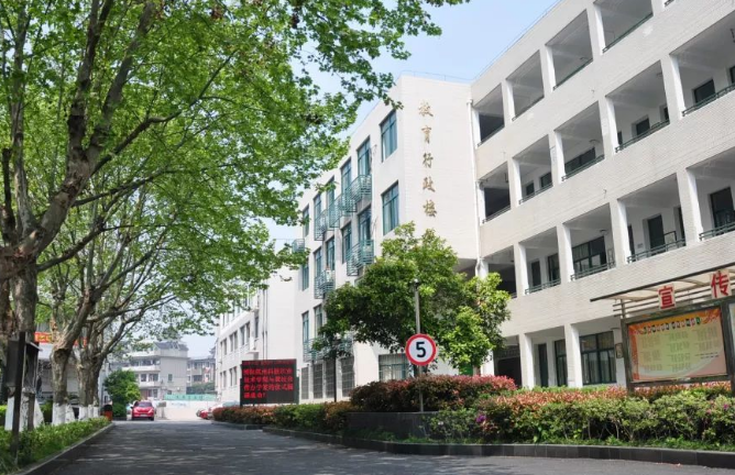 杭州江干区职业高级中学有那些专业