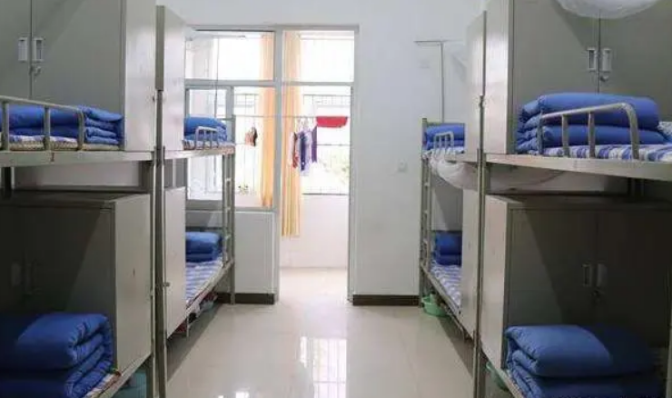 温州市职业中等专业学校宿舍条件