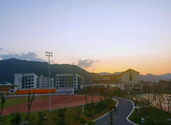 松阳县职业中等专业学校
