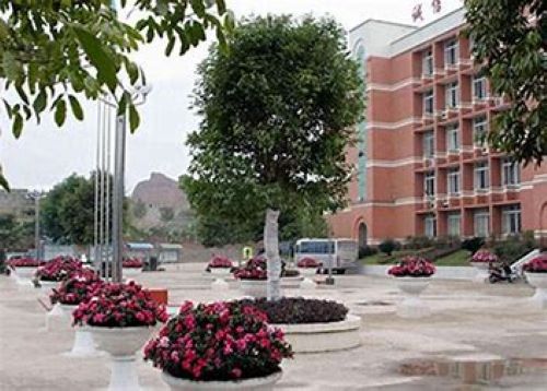 秦皇岛技师学院怎么样