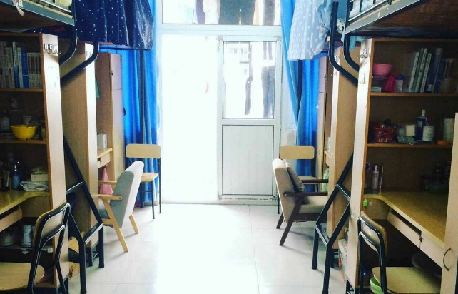 长兴技师学院宿舍条件