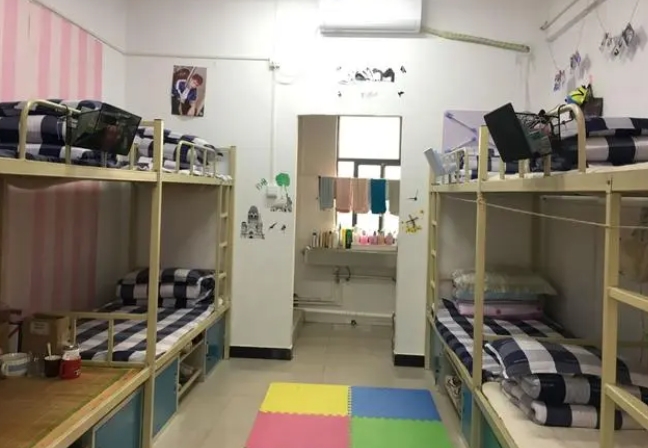 唐山公路技工学校宿舍条件