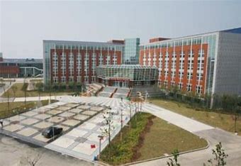 慈溪技师学院收费情况