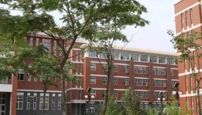 保定工业学校2024年招生计划(2025参考)