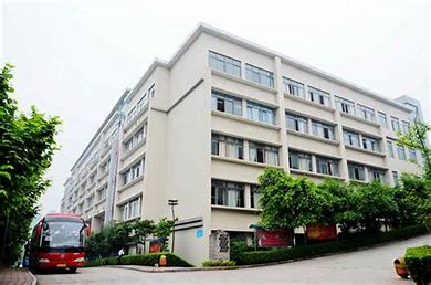 重庆轻工业学校2024年招生计划(2025参考)
