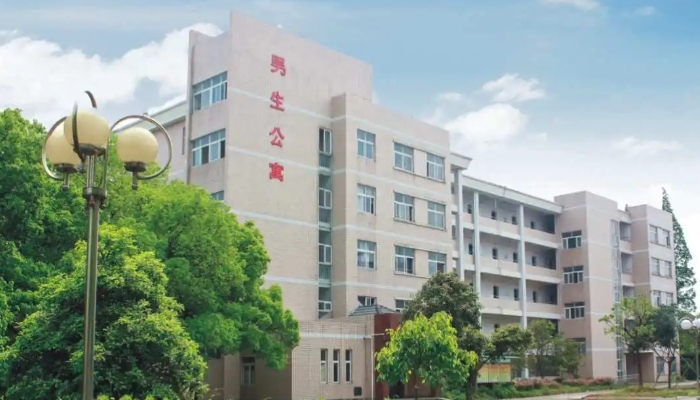 兰溪市职业中等专业学校2024年录取分数线(2025参考)