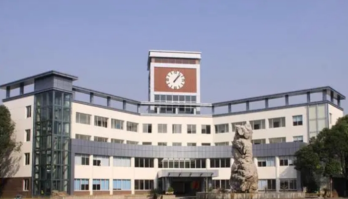 江苏省金山中等专业学校2024年录取分数线(2025参考)