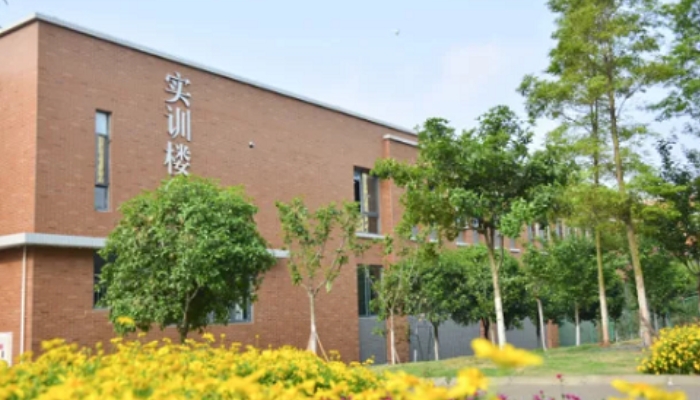 浙江华强中等职业学校2024年录取分数线(2025参考)