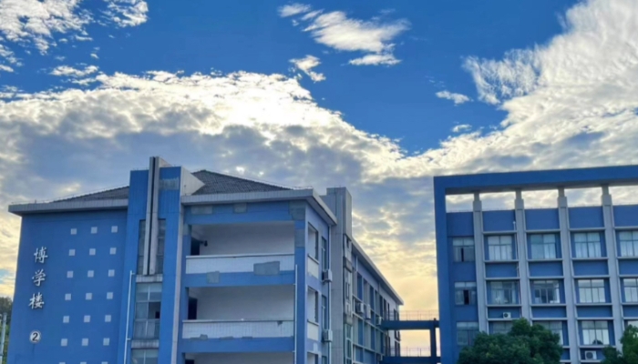 南京交通技师学院2024年录取分数线(2025参考)
