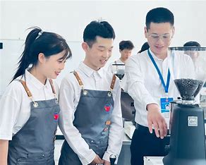 石家庄饮食集团公司技工学校公办还是民办