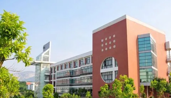 邯郸技师学院2024年学费(2025参考)