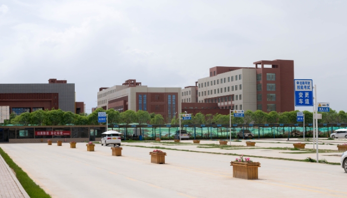 石家庄建华医学中等专业学校2024年学费(2025参考)