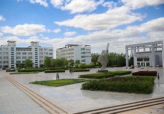 秦皇岛市职业技术学校公办还是民办
