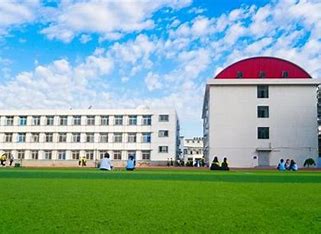唐山工商中等专业学校公办还是民办