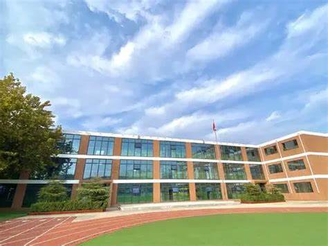 邯郸蓝天信息工程中专学校公办还是民办