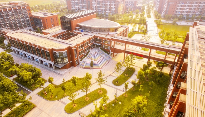 沙洲职业工学学院学费