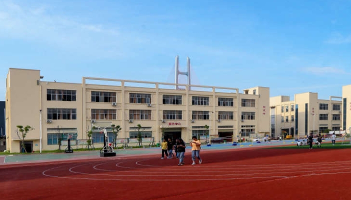 邢台华科汽修服装中等专业学校2024年开设哪些专业(2025参考)