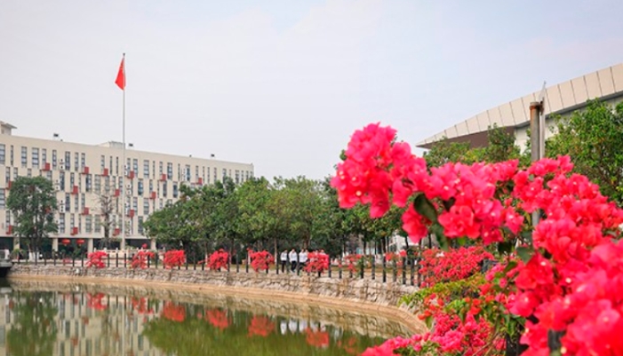 中山市中等专业学校开设哪些专业