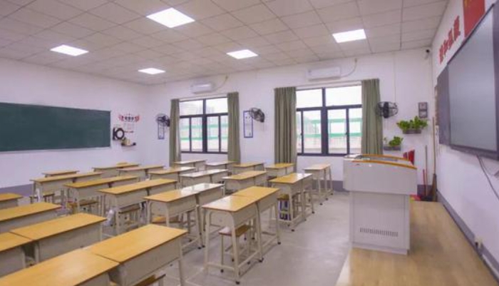 湛江市第十五职业高级中学开设哪些专业