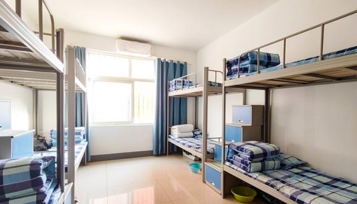肇庆市商贸中等职业学校宿舍条件