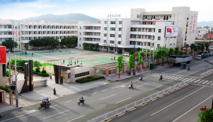 陆丰市技工学校报名条件、招生要求、招生对象