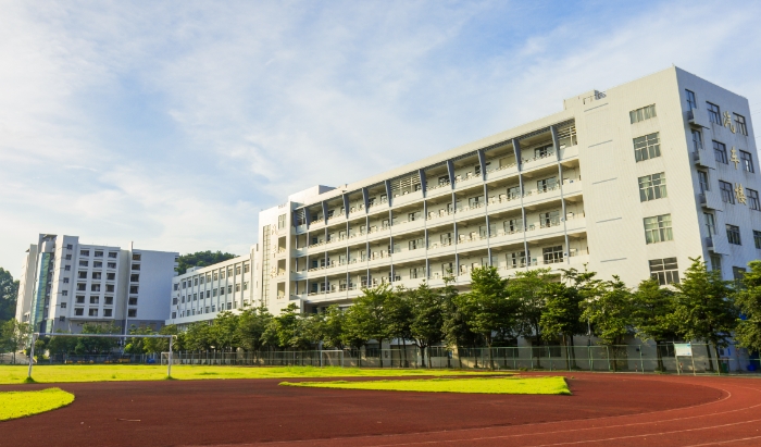 新会成人中等专业学校报名条件、招生要求、招生对象