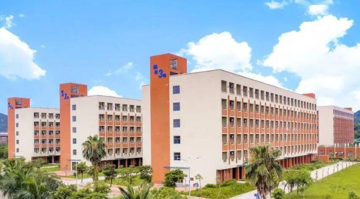 珠海卫生学校报名条件、招生要求、招生对象