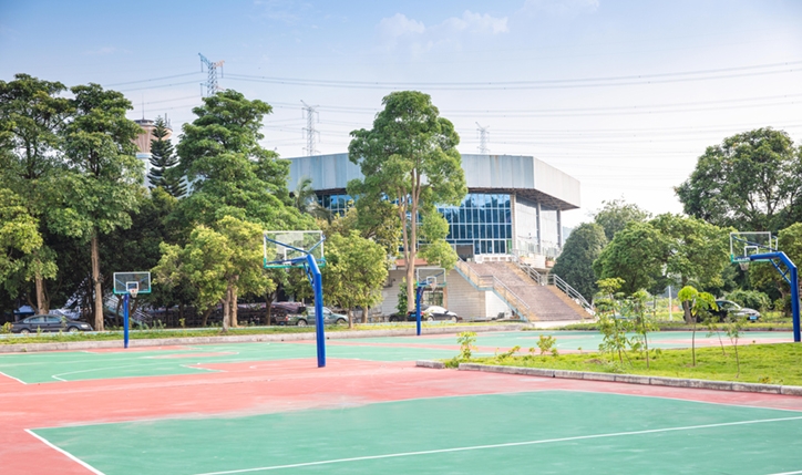 广东华文航空艺术职业学校2025年招生简章