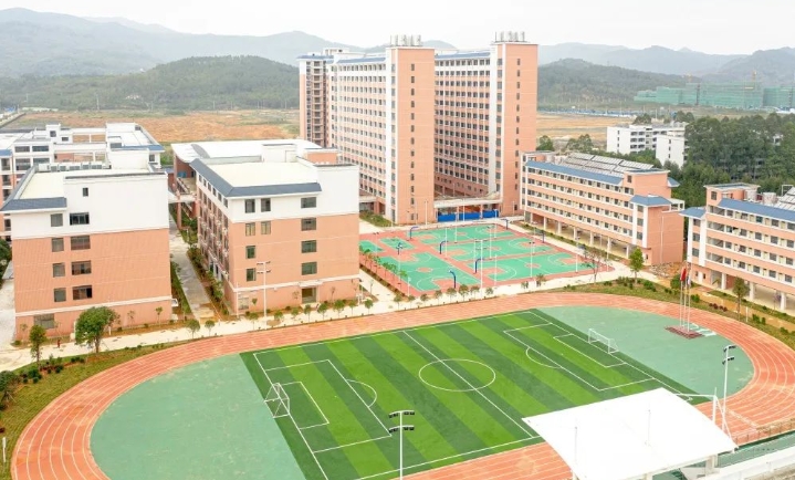 2025年韶关育威中等职业学校收费情况