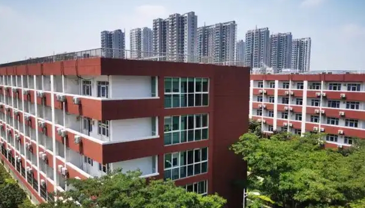 2025年周口幼儿师范学校收费情况