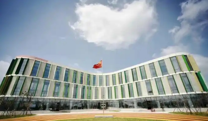 2025年濮阳杂技艺术学校收费情况