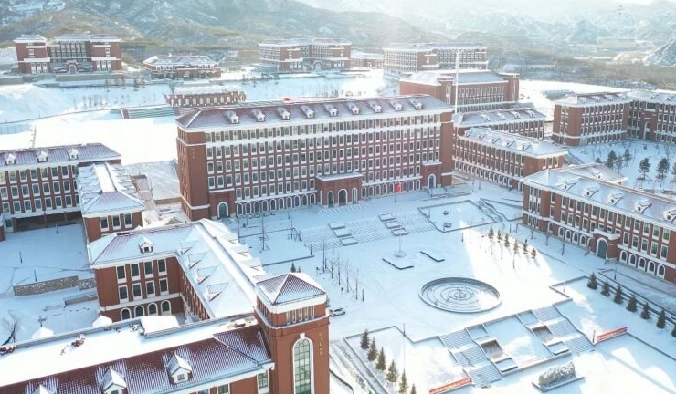 承德应用技术职业学院是公办还是民办