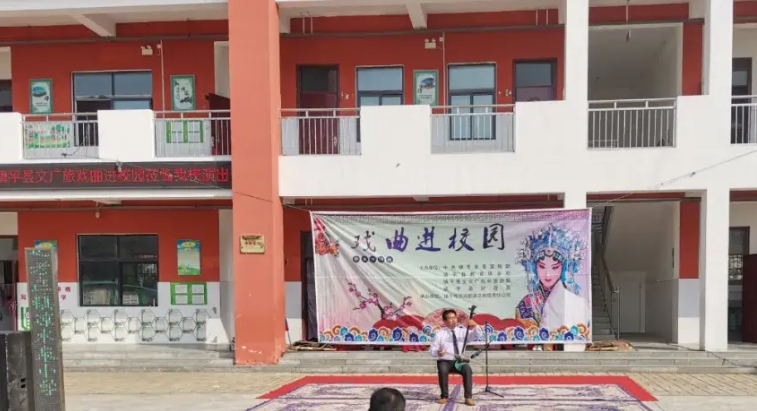 2025年镇平县文化艺术学校录取分数线