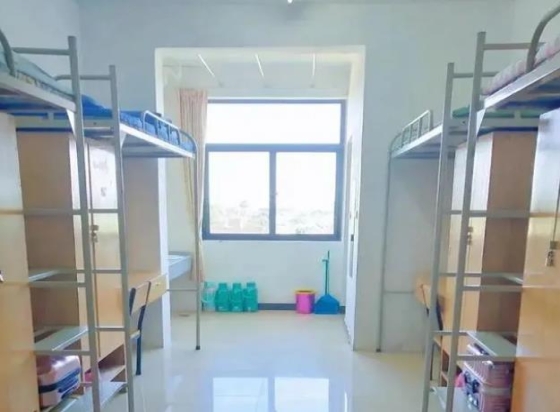 巩义市第一中等专业学校宿舍条件