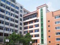2025年广州纺织服装职业学校录取分数线