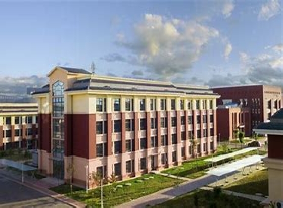 石家庄旅游学校公办还是民办