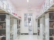 鹤山职业技术高级中学宿舍条件
